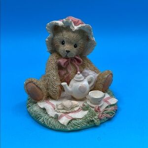 1992 Cherished Teddies MARIE figurine